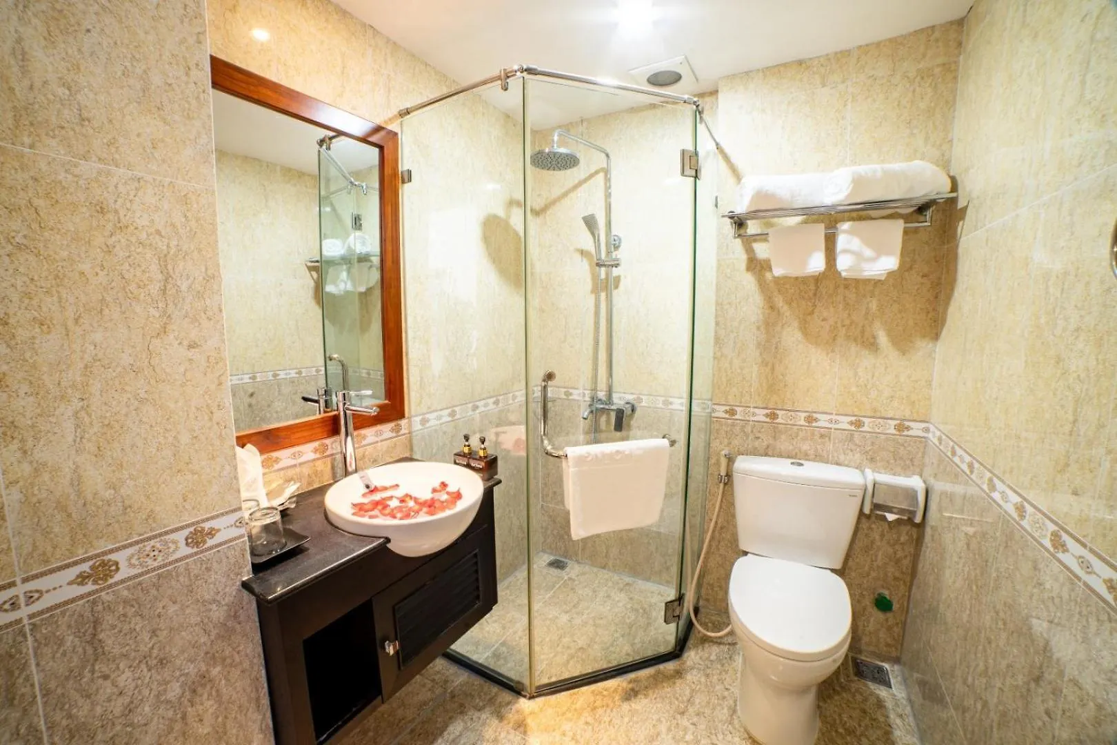 Lychees' Hotel Da Nang Vietnam
