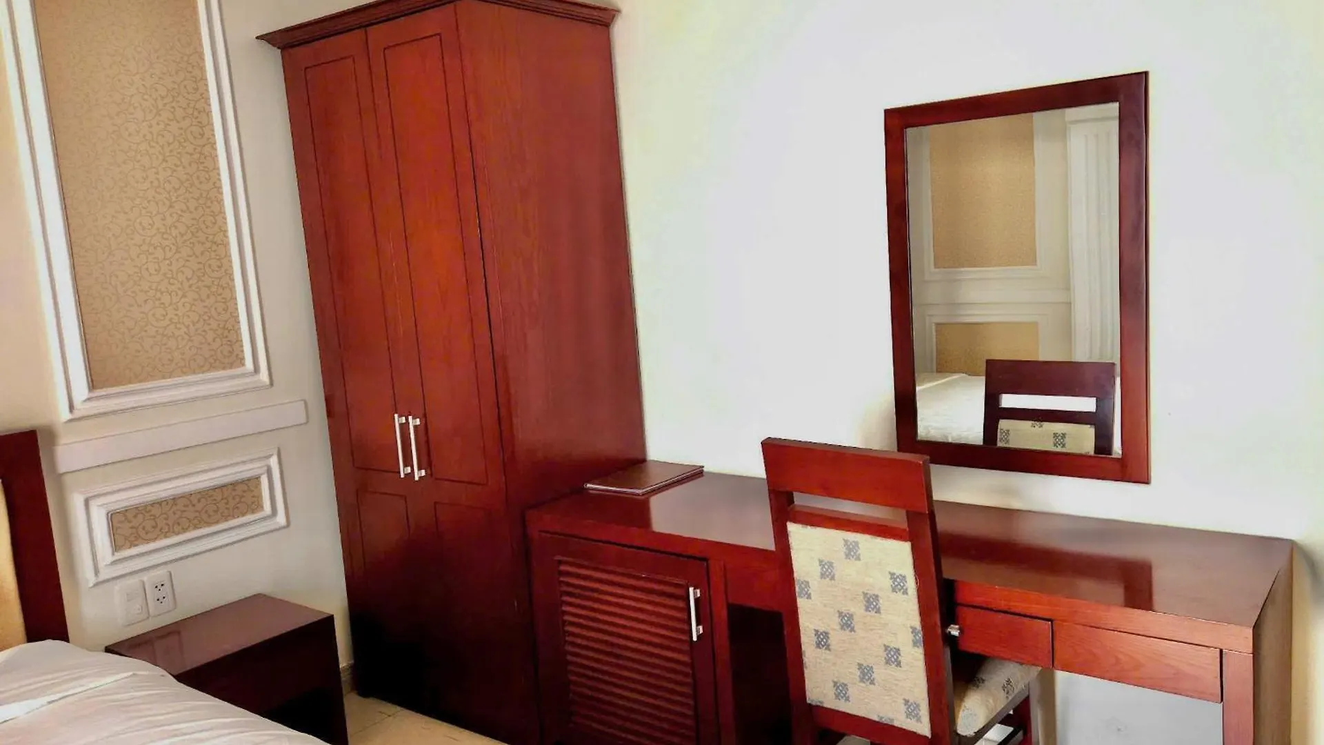 Lychees' Hotel Da Nang