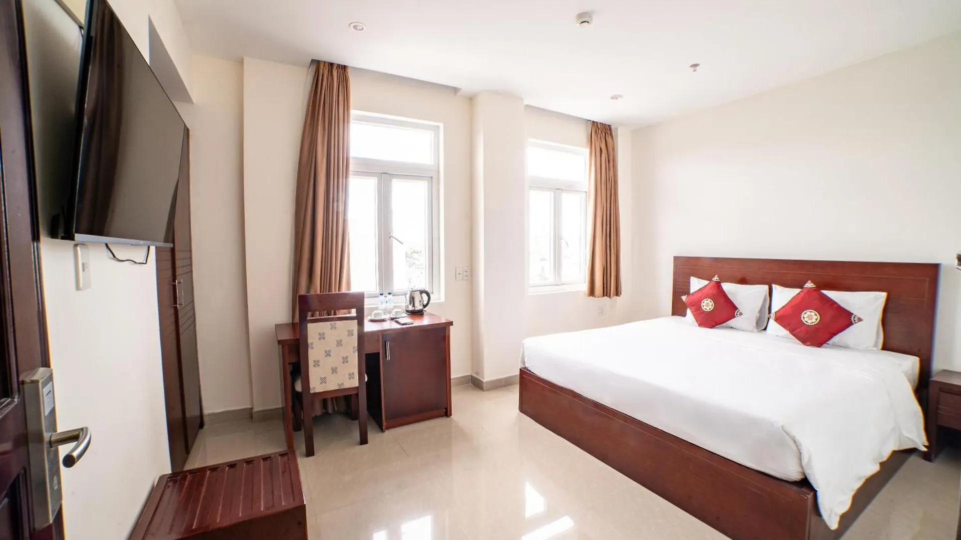 Lychees' Hotel Da Nang Vietnam