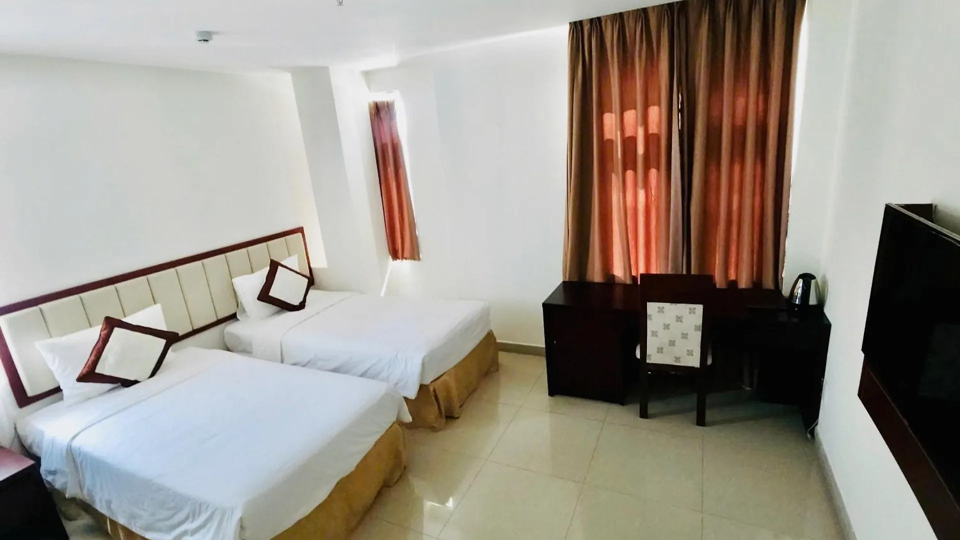 Lychees' Hotel Da Nang