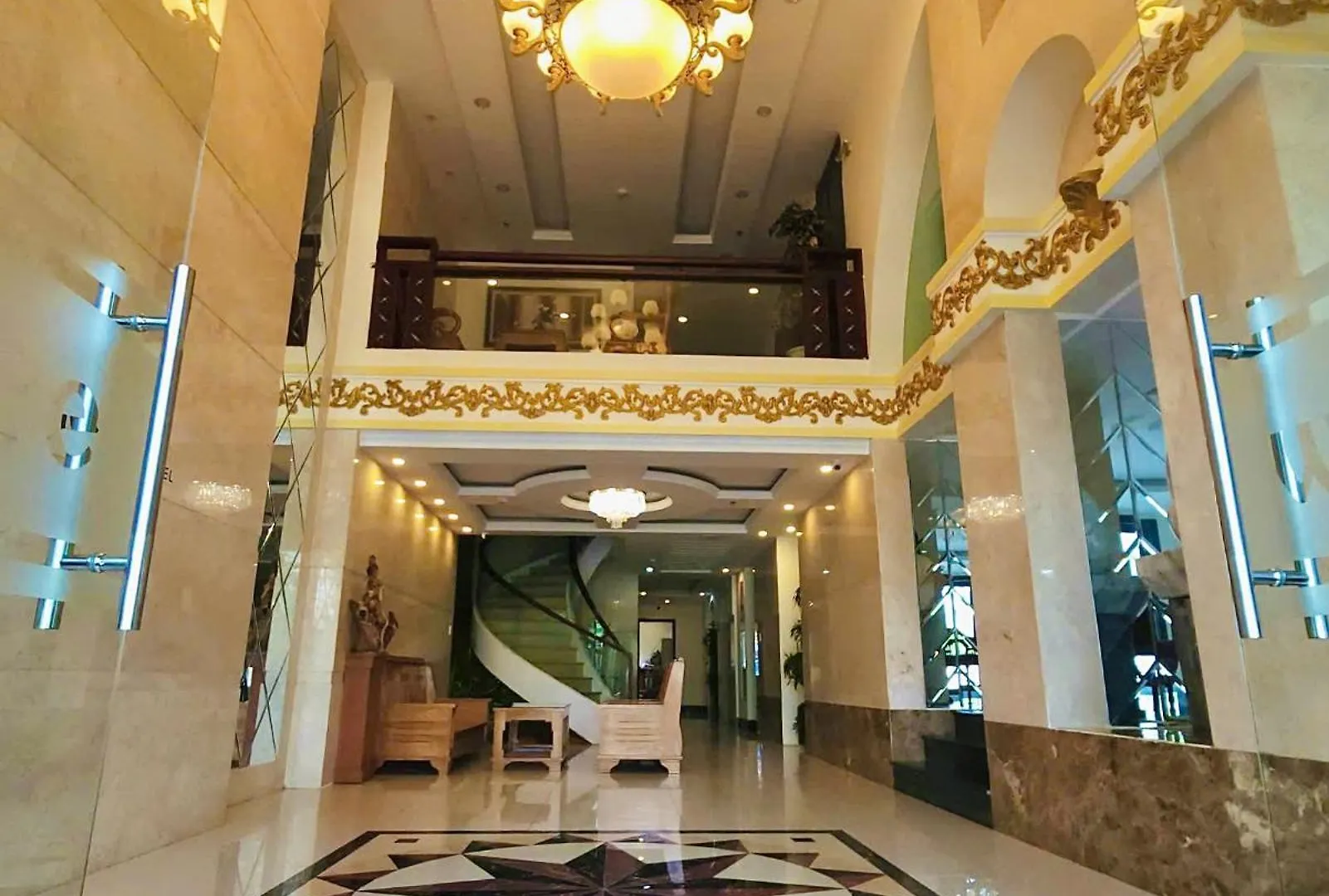 Lychees' Hotel Da Nang
